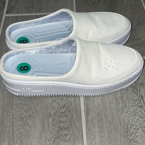 Nike White leather Nike Air Sneaker slip ons size 8 NWT